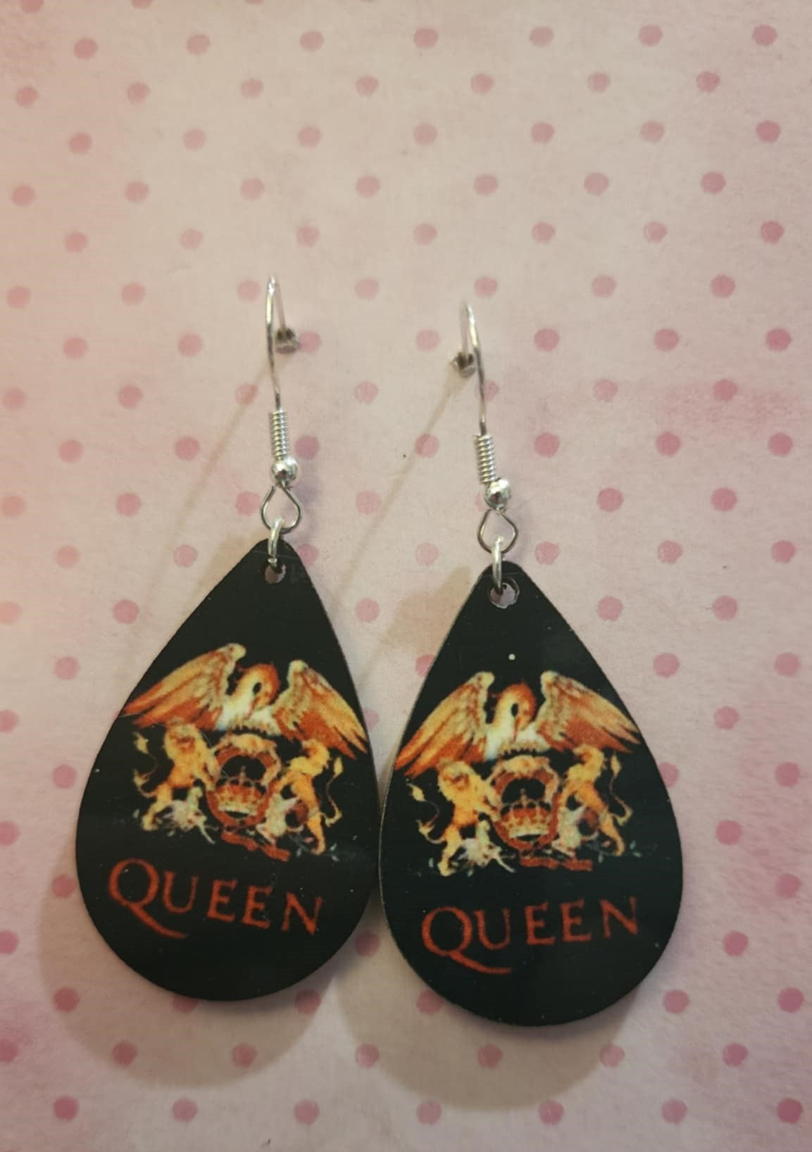 Queen Earrings